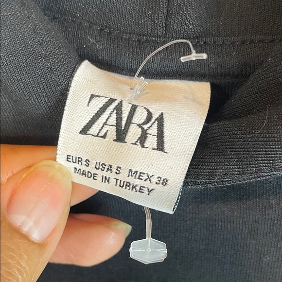Zara Charcoal Black Sleeveless Top - Picture 3 of 7